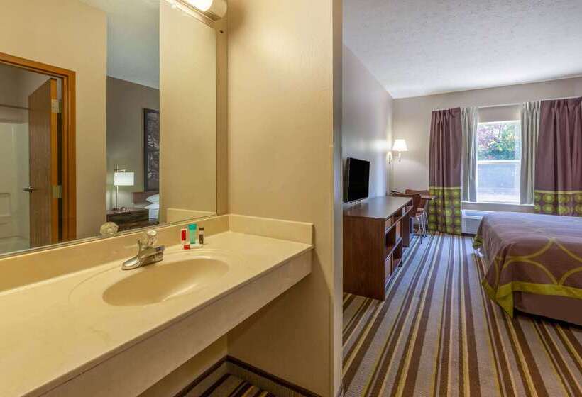 فندق على الطريق Super 8 By Wyndham La Grange Ky