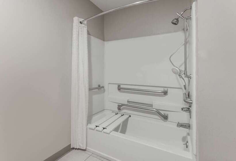 فندق على الطريق Super 8 By Wyndham La Grange Ky