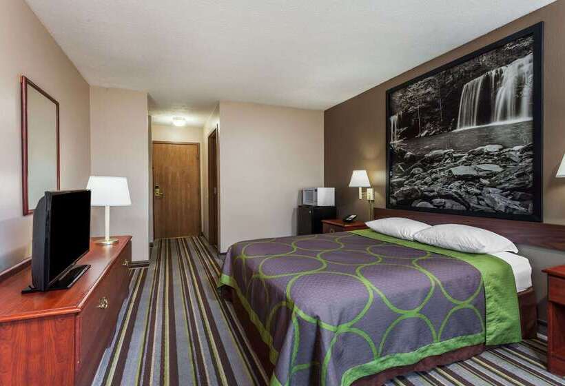 فندق على الطريق Super 8 By Wyndham La Grange Ky