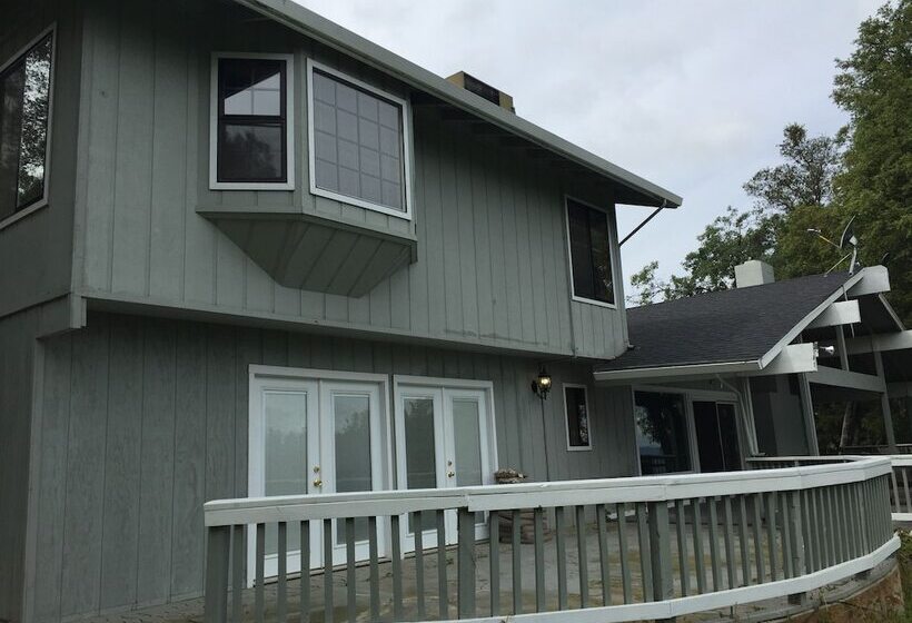 Mountain Trail Lodge And Vacation Rentals