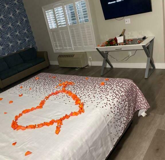 بنسيون Mid City Inn & Suites Pico Rivera