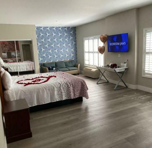 بنسيون Mid City Inn & Suites Pico Rivera