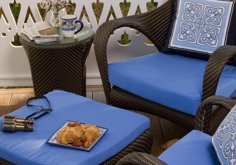 Port D'hiver Bed And Breakfast