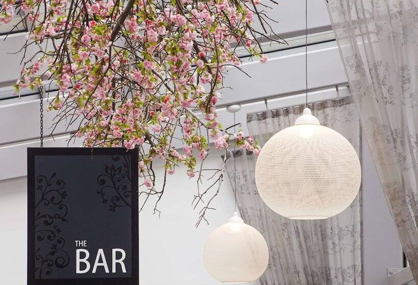 Radisson Blu Hotel East Midlands Airport