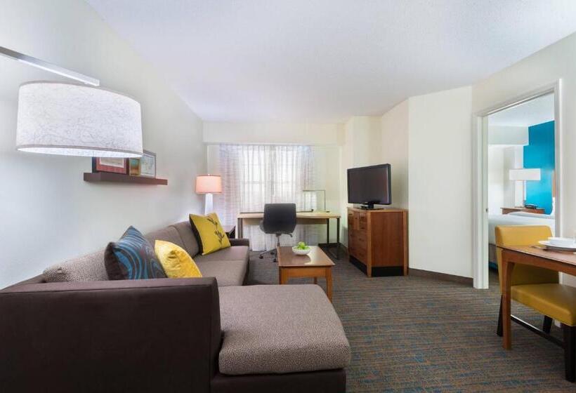 Residence Inn By Marriott St. Louis Downtown