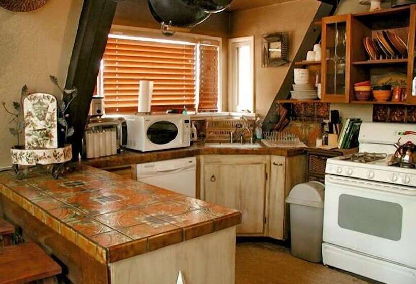 리조트 Always Inn Idyllwild Vacation Cottages