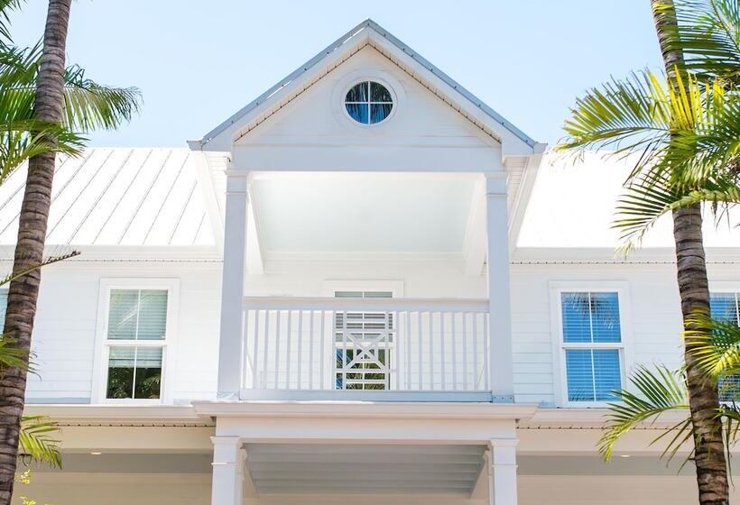 منتجع Parrot Key Hotel & Villas