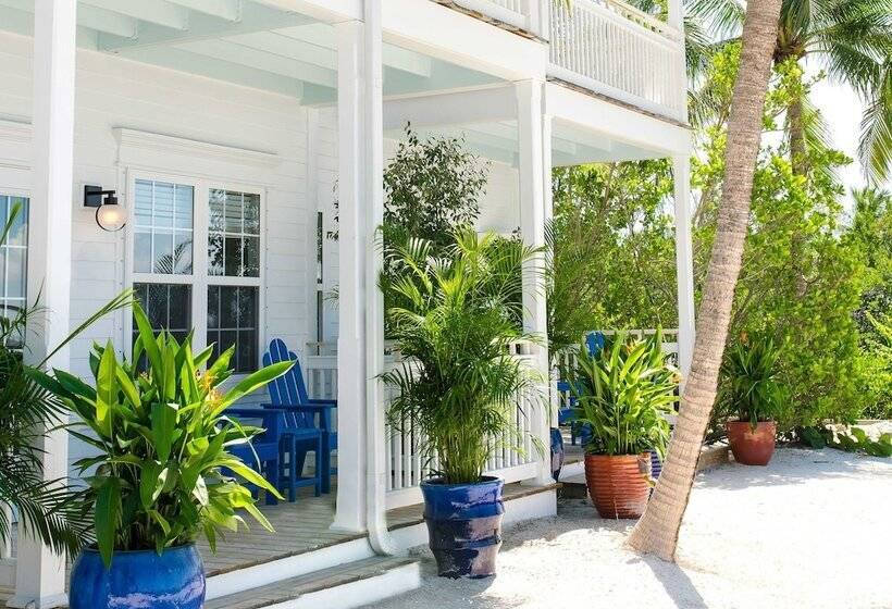 リゾートホテル Parrot Key Hotel & Villas