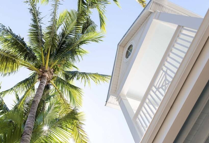 リゾートホテル Parrot Key Hotel & Villas