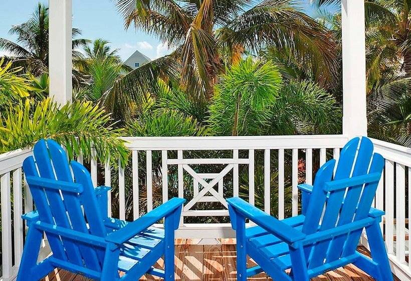 リゾートホテル Parrot Key Hotel & Villas