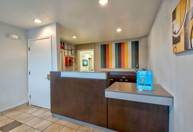 Studio 6pascagoula, Ms