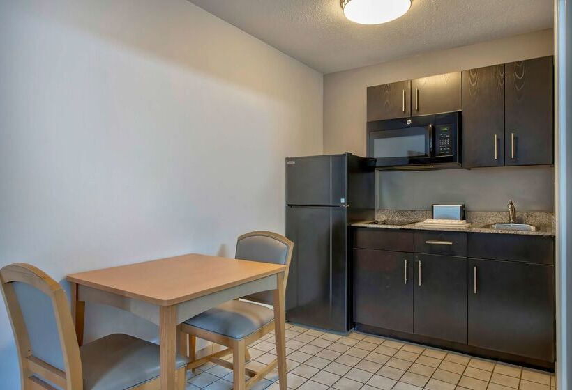 Studio 6pascagoula, Ms