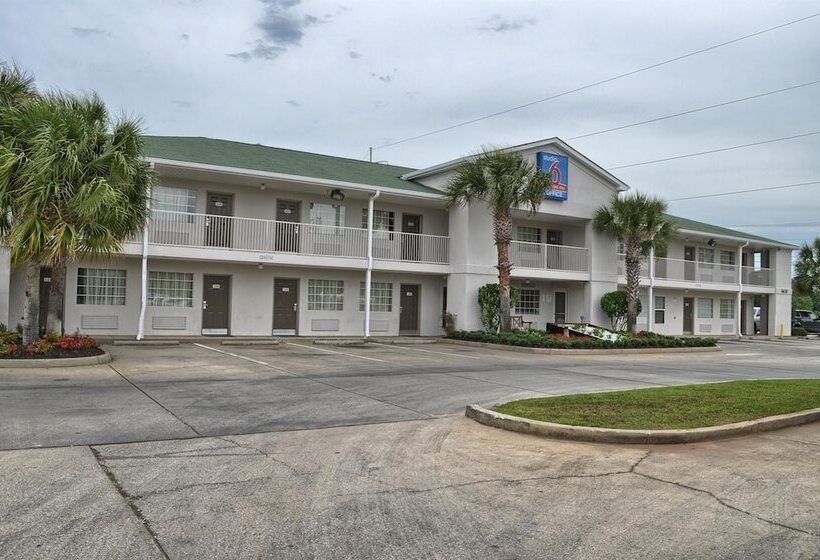 Studio 6pascagoula, Ms