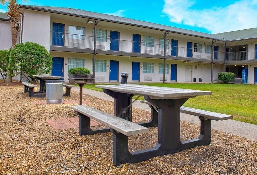 Studio 6pascagoula, Ms