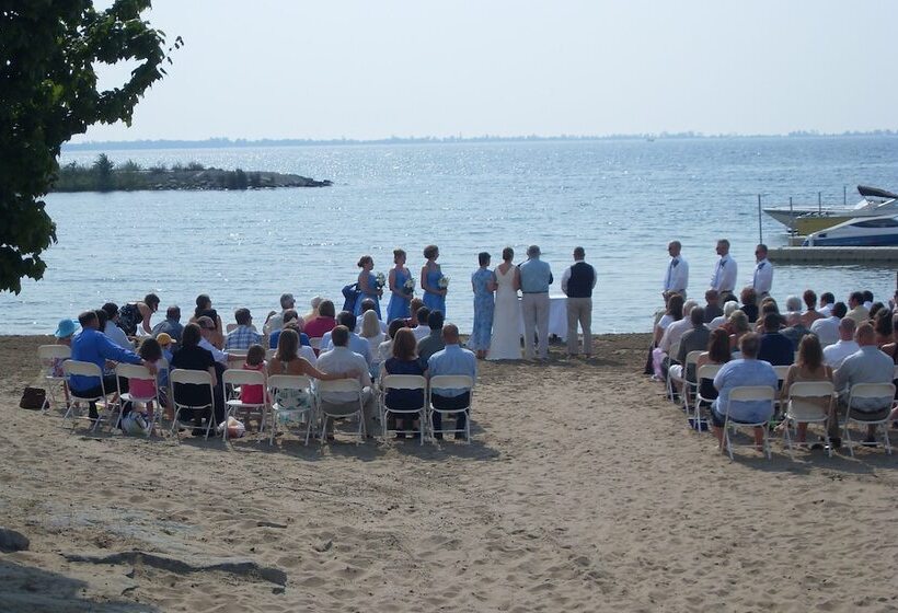 Tawas Bay Beach Resort