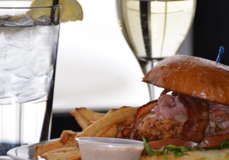 Tawas Bay Beach Resort