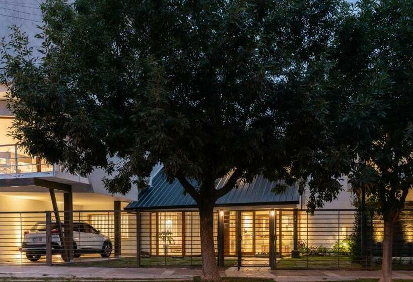 הוסטל La Morada Petit