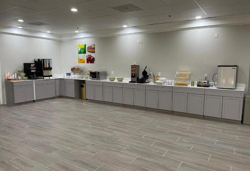 فندق صغير Quality Inn & Suites New Hartford   Utica