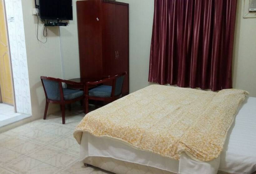 فندق صغير Sahari Palace