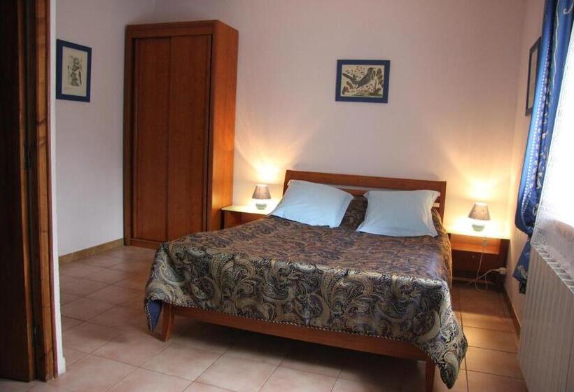 Bed and Breakfast Chambre D Hôte Chez Antoinette Et Charles