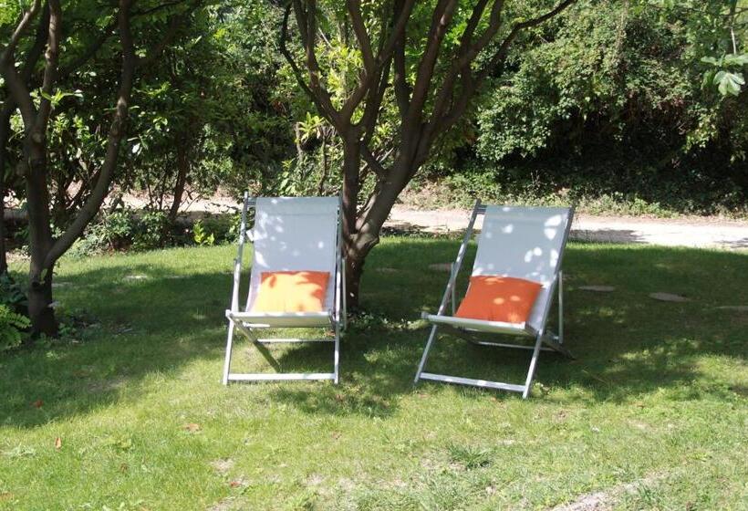 צימר La Bousquatière