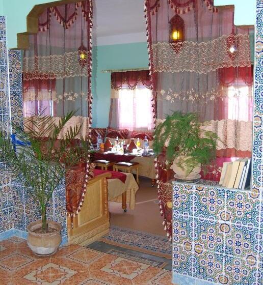 تختخواب و صبحانه Maison D Hôtes Le Ciel Bleu