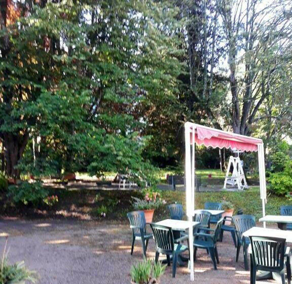 ベッドアンドブレックファースト Mas Des Baüs