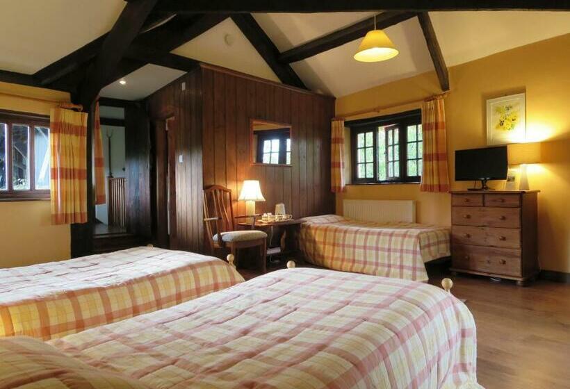 Combe Lancey Farmhouse B&b