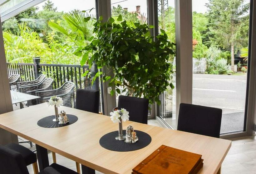 Csikar Csárda és Panzió