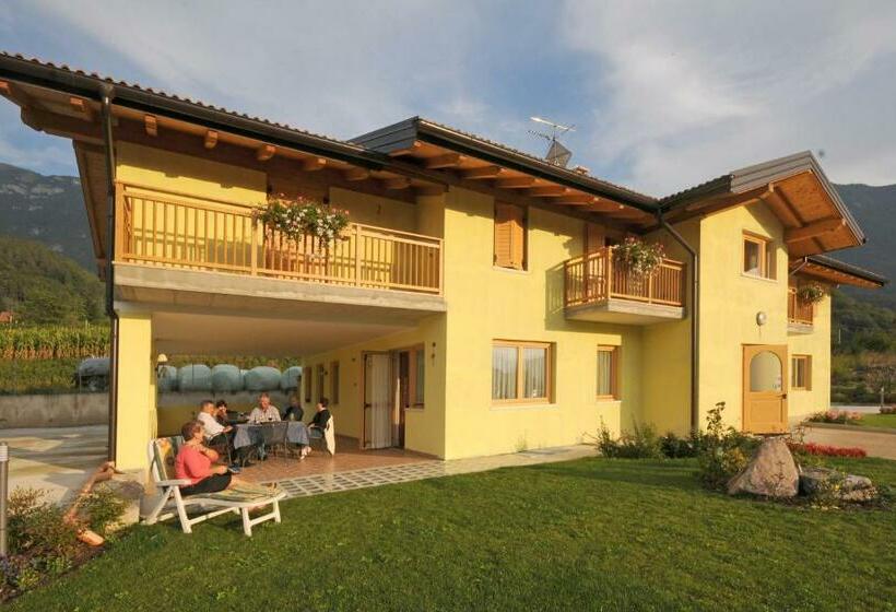 فندق Agritur Campo Fiorito