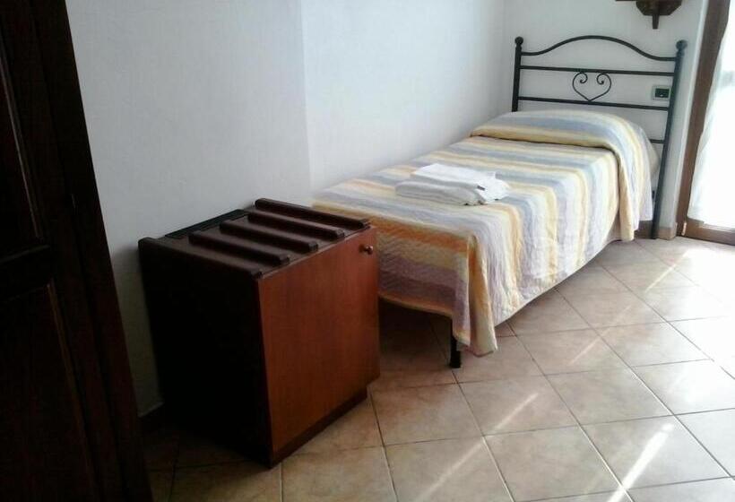 هتل Agriturismo Casalino