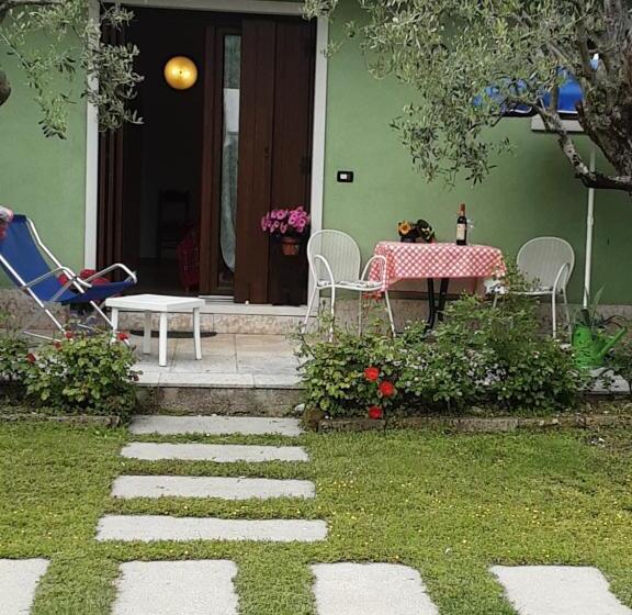 ホテル Agriturismo La Casetta