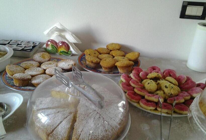 فندق Agriturismo La Vecchia Quercia