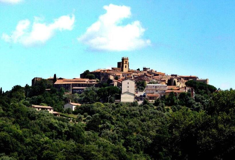 فندق Agriturismo La Vecchia Quercia