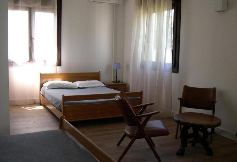 Отель Costa Verde