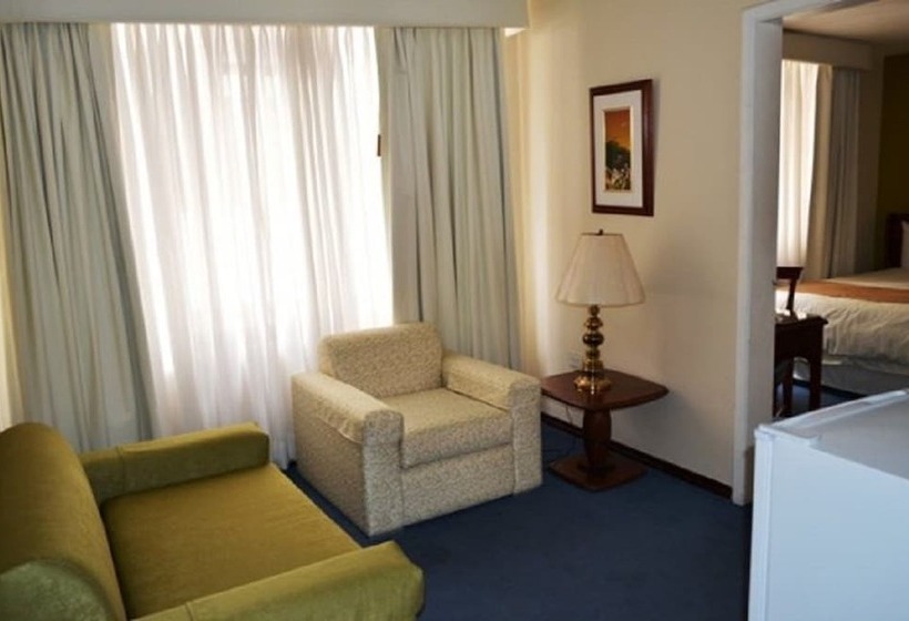 호텔 La Carolina Inn