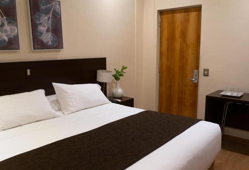 בית מלון כפרי Plaza Cienfuegos