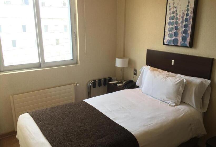 בית מלון כפרי Plaza Cienfuegos