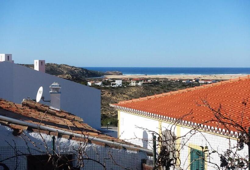 بنسيون Casa Ardomar