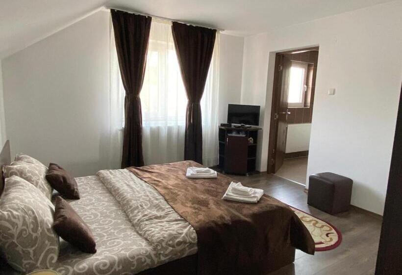 Пансион Casa Neluta