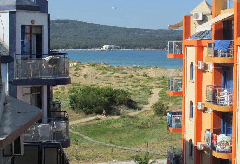 פנסיון Diva Primorsko