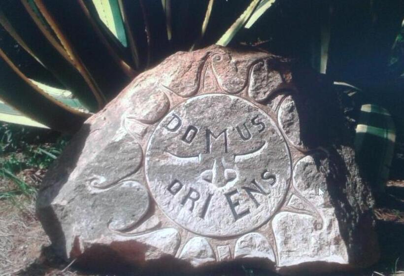 膳宿费 B&b Domus Oriens   Monolocale Indipendente In Villa