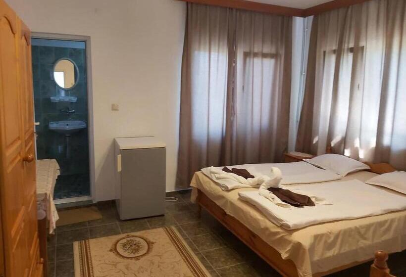 ペンション Guest Rooms Grudovi