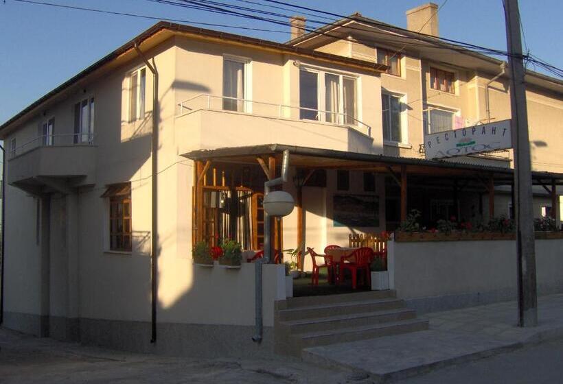 ペンション Guest Rooms Grudovi