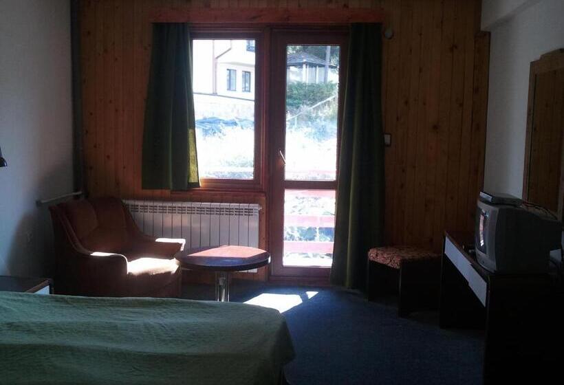 膳宿费 Kris Guesthouse