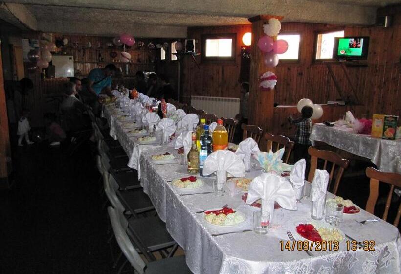 膳宿费 Kris Guesthouse