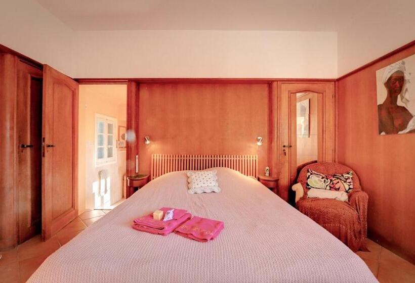 펜션 Les Iles D Or