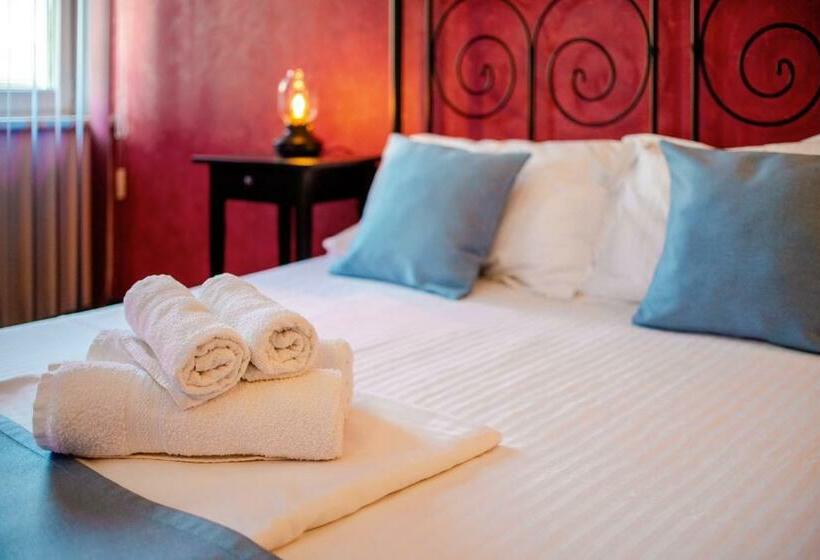 Пансион Plexus Boutique