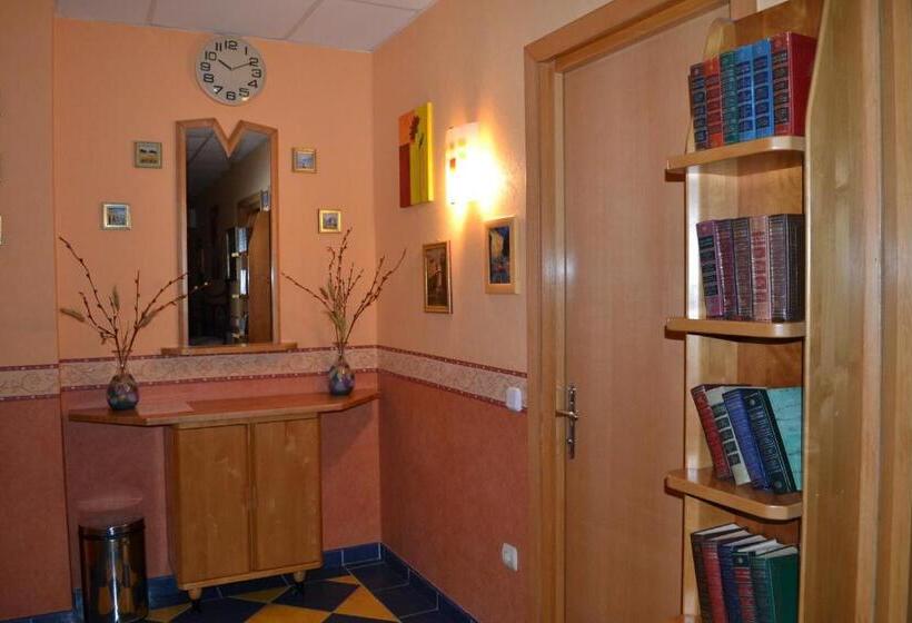 Пансион Plexus Boutique