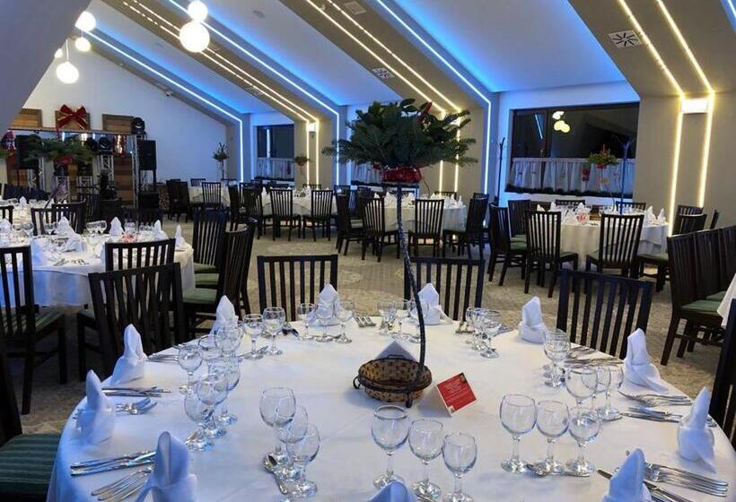 פנסיון Popasul Domnesc Resort& Spa Voronet Vue